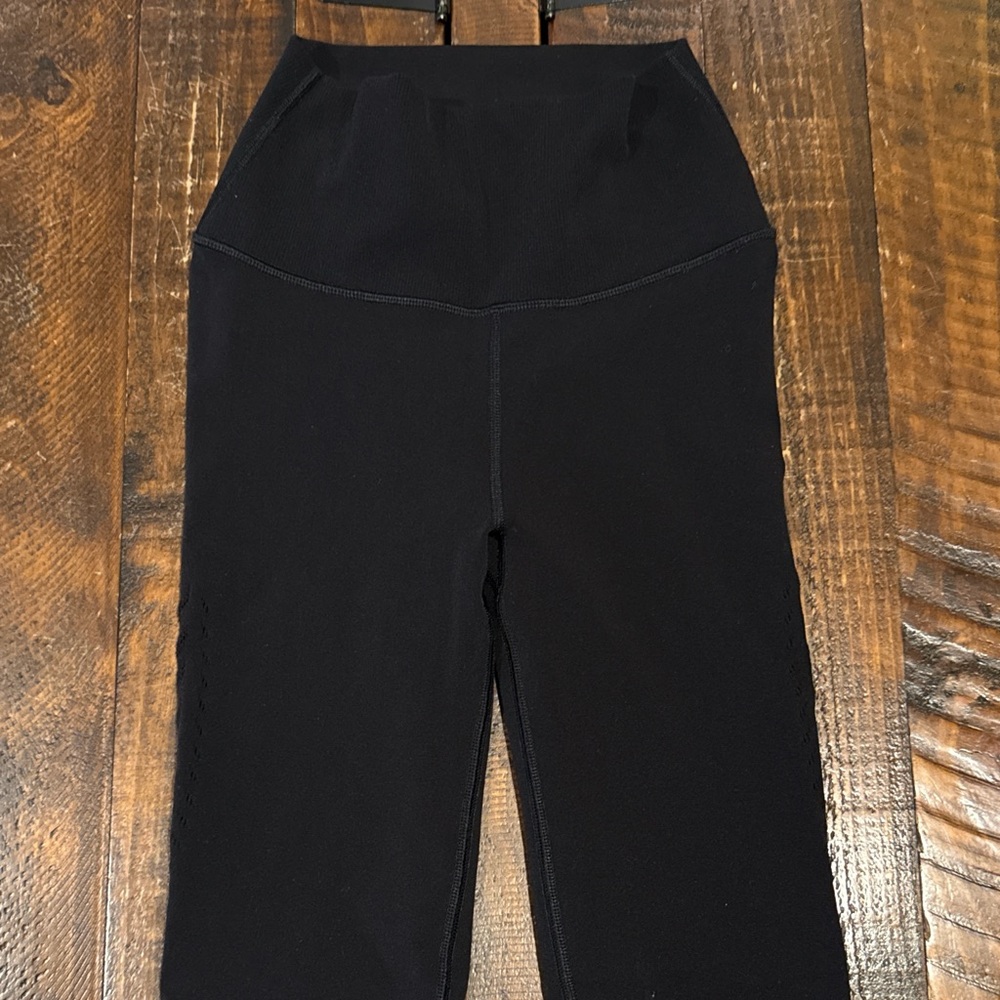 Athleta Black High Rise Performance Leggings XXS/XS Cutout Mesh Detail Athletic